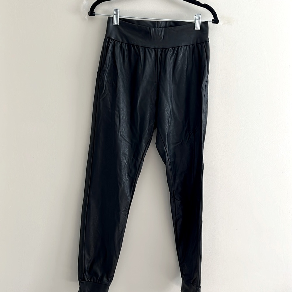 Commando Black Vegan Faux Leather Tapered High Waist Pants XS